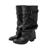 Botas longas versáteis de bico fino de alta costura com rebites pretos, detalhes plissados, fivela de cinto e perna larga