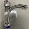 Grifo de Lavabo Frío Único, Aleación de Zinc Acabado Cromado, Núcleo de Válvula Cerámico de 4 Puertos, Grifo para Lavabo de Baño sobre Encimera/Bajo Encimera, Fácil Instalación