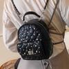 Mochila Matelassê de Nicho de Alta Qualidade Feminina 2025 Nova Moda Versátil para Deslocamento Trabalho/Escola Bolsa de Ombro Único Bolsa de Viagem Moderna