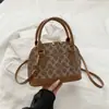 Bolso Nuevo Otoño/Invierno 2026 Bolso Concha Estilo Retro Lujo Ligero Moda Tendencia Versátil Bolso de Hombro Cruzado Bolso de Mujer