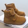 Zapatos para Niños Niños Botas de Nieve 2026 Invierno Nuevas Botas Cortas Amarillas Grandes para Niños Con Felpa Cálidas Botas Grandes de Algodón Antideslizantes