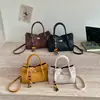 Bolso Tote Casual para Mujer, Nuevo Estilo Verano 2026, Lujo Ligero Nicho Estilo Coreano Gran Capacidad Bolso de Hombro Axila