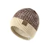 Gorro de Tricô para Homens no Outono e Inverno, Engrossado e Forrado com Lã, Proteção para as Orelhas, Blocos de Cor, Cabeça Calva, Marca da Moda, Gorro Pulôver à Prova de Vento para Ciclismo