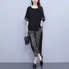 Conjunto Casual Estilo Coreano Plus Size para Meninas Cheinhas Verão 2026 Conjunto de Duas Peças com Blusa Casual Soltinha de Manga Média e Calça Cropped