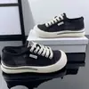 Nuevas Zapatillas Casuales Finas Versátiles de Moda Primavera/Verano 2026 Suela Plana Lindos Zapatos para Mujer para Comercio Transfronterizo