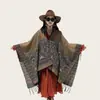 Chal bohemio, capa exótica para mujer, adecuada para viajes a Xinjiang, excursiones por la pradera y sesiones de fotos, capa exterior de estilo étnico