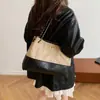 Bolsa de Mão Acolchoada com Diamantes de Luxo para Mulheres 2026 Nova Moda Corrente Bolsa de Ombro Único Transversal Bolsa Tote Versátil Retrô