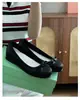 Zapatos Mary Jane de punta cuadrada y corte bajo para mujer, nueva colección otoño 2026, con diseño de lazo, suelas planas y un estilo dulce y delicado.