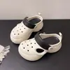 Nuevas sandalias casuales elegantes de EVA con suela gruesa, cintura delgada, perforadas para mujer, para uso al aire libre en verano, antideslizantes, que aumentan la altura, zapatillas de punta cerrada
