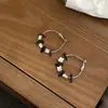 Pendientes de Aro Grandes Exagerados Estilo Minimalista Vintage para Mujer, Lujo Ligero con un Toque de Alta Gama, Únicos y Exquisitos, Versátiles Pendientes de Otoño e Invierno