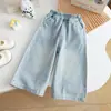 Conjunto de Cardigã de Tricô Estilo Doce para Meninas Primavera e Outono Novo Estiloso Desenho Animado para Bebê Menina Estilo Energético Vitalidade Conjunto de Três Peças