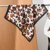 Pañuelo pequeño cuadrado de algodón y lino con estampado de espiga estilo "old money", pañuelo para la cabeza tipo terciopelo sedoso, chal protector solar para el cuello para mujer