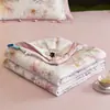 2025 Nuevo Edredón de Verano Enfriador de Lyocell Tencel para Dormir Desnudo Sedoso Edredón de Aire Acondicionado Lavable a Máquina Juego de Edredón Delgado de Cuatro Piezas