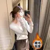 Camiseta de Terciopelo con Encaje, Cuello en V, Manga Larga para Mujer, Suave y Acogedora, Nuevo Diseño Otoño e Invierno, Elegante Capa Interior, Top Ajustado