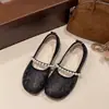 Sapatos Baixos Confortáveis Femininos Tamanho Grande Sapatos Femininos Boca Rasa Sapatos Hanfu Estilo Chinês Solado Macio Estilo Antigo Sapatos Mary Jane Novo 2026
