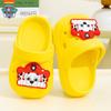 Sandalias y Pantuflas Infantiles del Equipo Wang Wang para Niñas de Verano para Interiores Zapatos de Agujeros Infantiles para Baño Pantuflas Antiderrapantes para Uso Exterior para Niños y Bebés