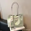 Bolsa de Mão Feminina de Luxo Leve e de Alta Qualidade 2026 Novo Modelo Grande Capacidade Bolsa de Ombro para o Dia a Dia Bolsa Tote Casual Fashion Tendência