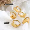 Anillo abierto liso de forma geométrica estilo ins europeo y americano para mujer, acero de titanio chapado en oro de 18k, anillo de cola no descolorante, anillo, pulsera