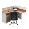 Mobiliario de Oficina al por Mayor Escritorio de Esquina para Personal Escritorio de Oficina Simple Moderno con Veta de Madera Estación de Empleado de Oficina Escritorio de Computadora Silla