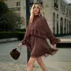 Vestido de pastel con volantes estilo europeo y americano transfronterizo, vestido de vacaciones de otoño de gasa suelta y fluida, artículo de alta venta en stock