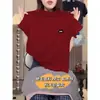 Camiseta Branca de Manga Curta para Mulheres, Feita de Algodão Puro com Acabamento Escovado, Moderna e Simples, Top Versátil, Camiseta Base Engrossada para Primavera, Verão e Outono