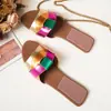 Chanclas de Verano Nuevas para Mujer de Tallas Grandes Transfronterizas 2026, Sandalias Planas con Tira Cruzada de Comercio Exterior, Chanclas Simples y de Moda