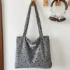 Bolsa tote relaxada, estilo vintage, com estampa de estrelas, estilo coreano, para o dia a dia casual, grande capacidade, moderna e adequada para o trajeto