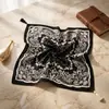 Nuevo bufanda de algodón y lino con flecos, patrón de espiga de los años 70, para otoño e invierno, para mujer, pañuelo para la cabeza de moda, bufanda para el cuello, chal pequeño versátil, chal de cuero, bufanda
