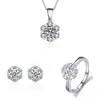 Set de Tres Piezas de Aretes Colgantes y Anillo de Copo de Nieve de Venta Caliente Transfronteriza, Plata Imitación S925, Moissanita Imitación de Seis Garras