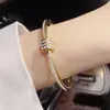 Pulseira de Aço Titânio com Diamantes Redondos Design de Nicho de Alta Qualidade Joias Estilo Frio Simples Estilo Coreano Personalidade