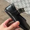 Primavera de 2026 Novos Sapatos de Couro Infantis Versáteis Retrô Sapatos de Bebê Moda Sapatos Rasos Trançados para Meninas Sapatos de Princesa