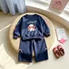 Roupa de menina: moletom fofo de cachorrinho com mangas compridas e calça jogger, roupa esportiva de primavera e outono para bebê, roupas infantis da moda, vestuário infantil transfronteiriço