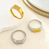Anel Simples de Aço Inoxidável Estilo Europeu e Americano com Superfície Lisa para Gravação a Laser, Joia de Aço Titânio para Homens e Mulheres, Pode Ser Gravado com um Logo