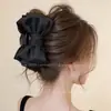 Pinza para el Cabello Grande Negra Satinada de Alta Gama para Cabello Grueso, Chongo Completo en la Parte Posterior de la Cabeza, Pinza de Tiburón Pasador Accesorio para el Cabello