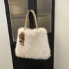 Novas Bolsas de Pelúcia de Alto Padrão para Outono e Inverno para Mulheres, Bolsas Tote de Ombro com Aparência Sofisticada, Bolsas de Pelúcia, Bolsas da Moda e Estilosas