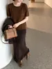 Toque Delicado de Pele! Blusa de Tricô com Gola Redonda, Barra Dobrada e Manga Curta para Mulheres, Peça Única Sem Costura, Outono Precoce, Cor Pura, Camiseta de Lã