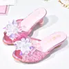 Zapatos de princesa Aisha para verano de niña, pantuflas de tacón alto, sandalias infantiles de dibujos animados versátiles, zapatillas de casa para niños con pedrería