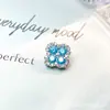 Pendientes de Aleación de Titanio F-136 de Trébol de Cuatro Hojas con Diamantes Completos Pendientes de Labio con Rosca Interna de Titanio G23 Joyería para Piercing Cabeza