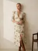 Vestido justo com decote em V profundo e detalhes em renda, estilo único e elegante para mulheres, novo modelo 2026 para comércio exterior transfronteiriço
