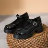 Sapatos de Salto Alto 2026 Primavera/Verão Lolita Couro Envernizado Estilo Fada Sapatos Individuais para Mulheres com Fivela, Cor Sólida Sapatos Mary Jane de Salto Grosso para Mulheres