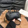 Bolso de Almohada de Mano Retro de Alta Gama Boston para Mujer Primavera 2024 Nuevo Moda Combinable Bolso de Hombro Bandolera