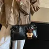 Bolsa Grande de Nova Moda Super Quente para Mulheres Versátil de Ombro Único Elegante Couro Encerado Oleado Moda Casual Outono/Inverno 2026