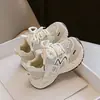 Tênis Dad Shoes Feminino 2026 Primavera Novos Sapatos Infantis Tênis de Malha Sola Macia Sapatos de Malha Respiráveis para Meninas Mais Velhas
