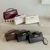 Bolso 2026 Otoño Nuevo Bolso Kelly de Gama Alta de Moda Versátil Texturizado Pequeño Cuadrado Bolso Cruzado para Mujer