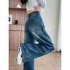 Pantalones de Hoz Retro Súper Modernos con Bordado Floral, Jeans de Pierna Ancha para Mujer, Nuevo Estilo Invierno 2025, Corte Holgado, No Ajustados en las Piernas, Pantalones de Hoz