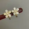Pendientes de Flor Tridimensionales Dulces y Suaves de Nuevo Estilo Coreano, Pendientes de Lujo Ligero y de Gama Alta, Pendientes de Moda y Elegantes al por Mayor