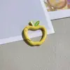 Color de pintura manzana primavera llavero puede ser diy colgante de bolsa accesorios para coche venta al por mayor directa