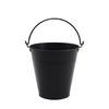 Cubo de hierro galvanizado dedicado de fábrica cubo negro con asa 1.6L cubo de metal para el hogar cubo de hierro galvanizado
