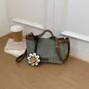 Bolso de Mujer Estilo Coreano Nuevo Retro Nicho Diseño de Bolso Textura de Alta Gama Versátil Bolso Cruzado Bolso de Mano de Color Contrastante Bolso Cubo