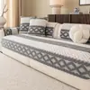 Nueva colección de otoño e invierno: Cojines de sofá engrosados, cómodos y cálidos para la sala de estar, con un diseño a cuadros y antideslizante